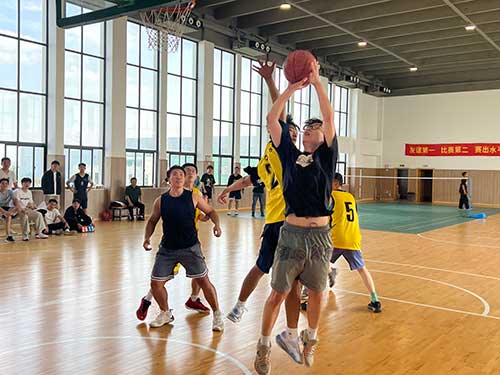 秋韻飛揚 活力(li)綻放 | 上海創力(li)集(ji)團(tuán)秋季運動(dòng)會取得圓滿成(cheng)功(圖3)